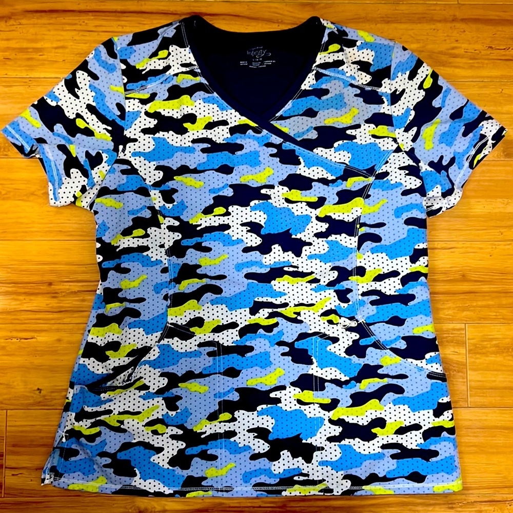 Scrub top
